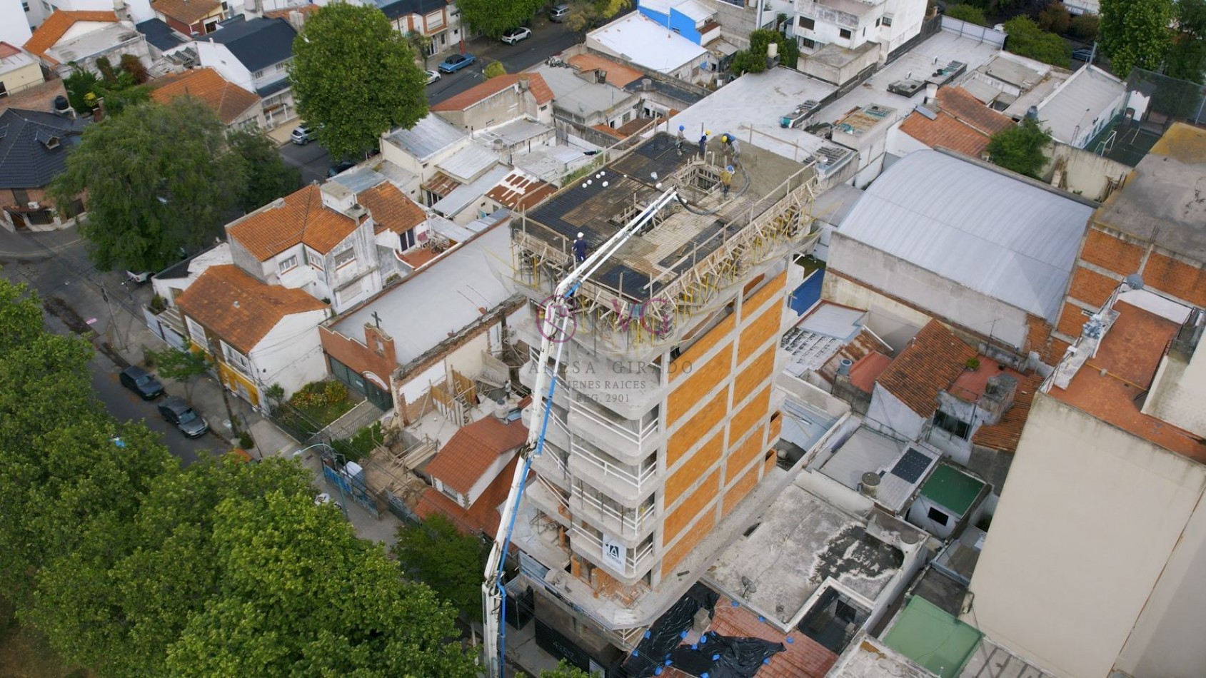 EDIFICIO EN POZO, 2 Y 3 AMB. CON Y SIN COCHERA. BARRIO SAN JOSE, ALGUNAS CUOTAS.12 CUOTAS EN PESOS!!