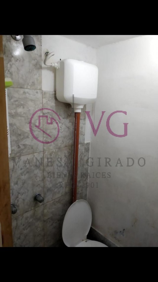 LOCAL COMERCIAL.