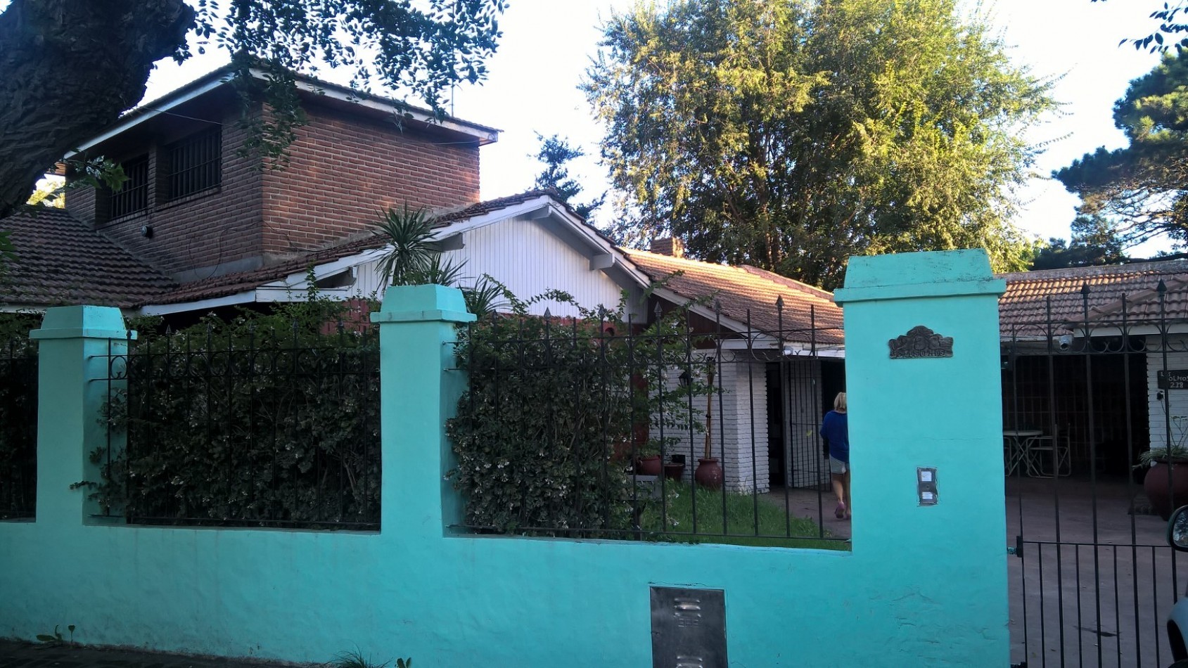 LAPTO CREDITO.CHALET (PH) EN BOSQUE ALEGRE,5 AMB. GARAGE.