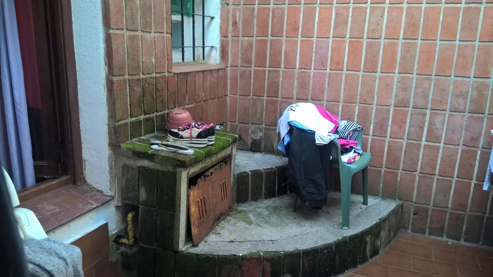 LAPTO CREDITO.CHALET (PH) EN BOSQUE ALEGRE,5 AMB. GARAGE.