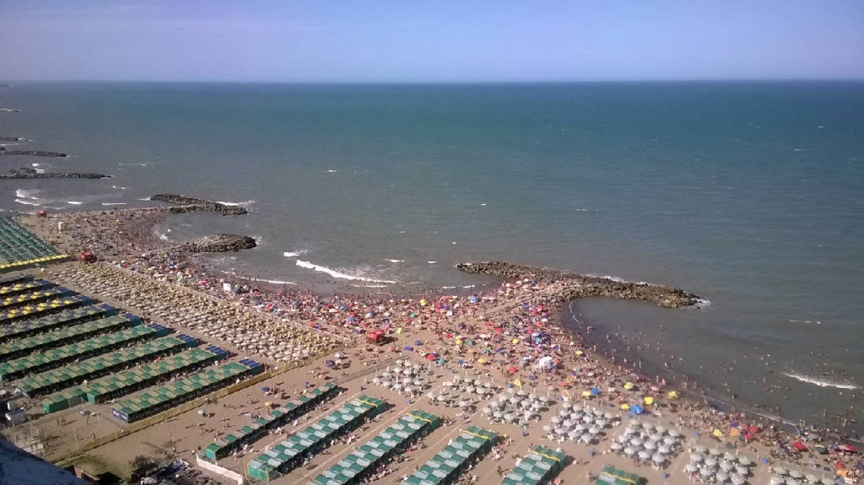 ALQUILER 24 MESES.IMPACTANTE 4 AMB.C/DEPCIA.COCHERA.PLENA VISTA AL MAR.MARAL 50