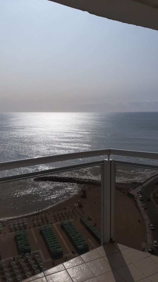 ALQUILER 24 MESES.IMPACTANTE 4 AMB.C/DEPCIA.COCHERA.PLENA VISTA AL MAR.MARAL 50