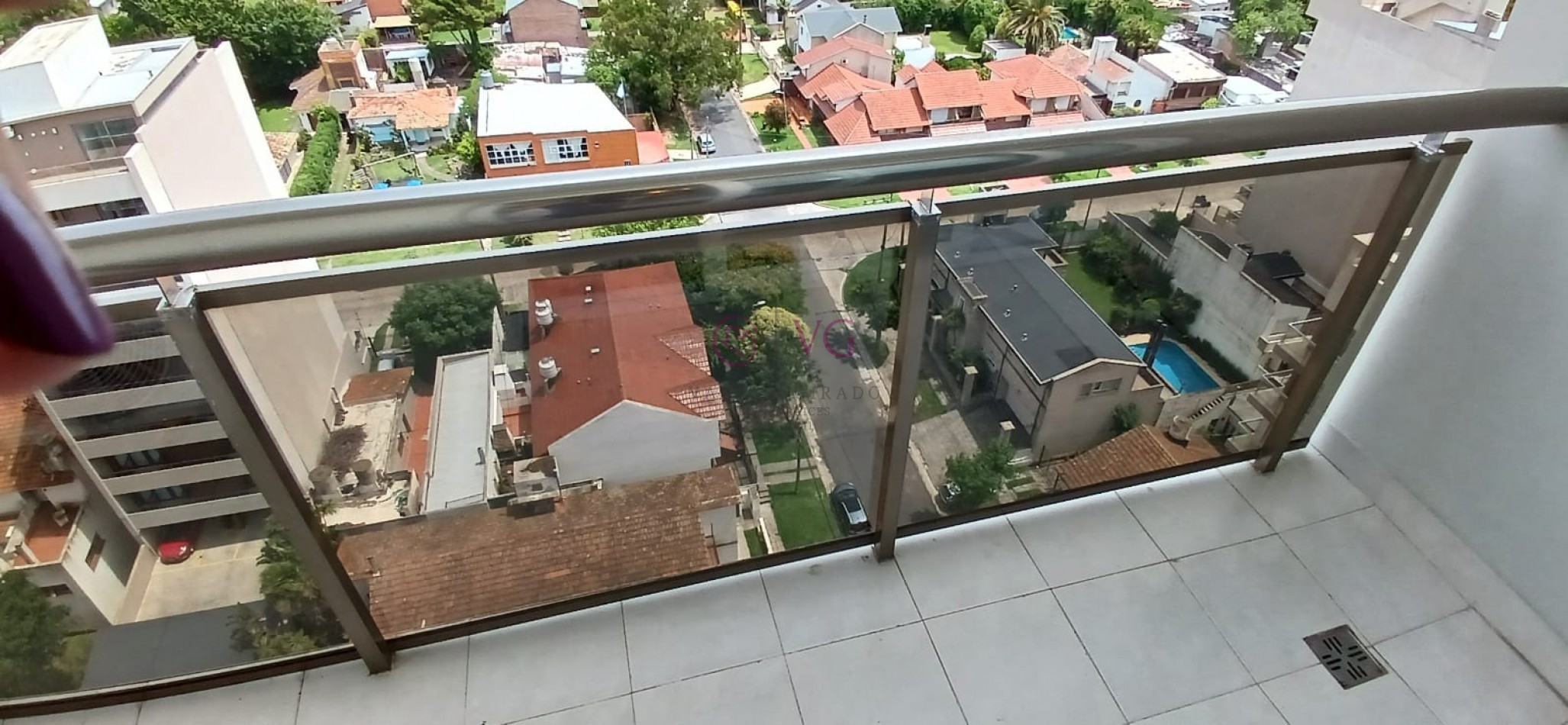SOBERBIO SEMIPISO 2 AMB.COCHERA Y BAULERA. VISTA AL MAR,AMENITIES. MARAL 54.
