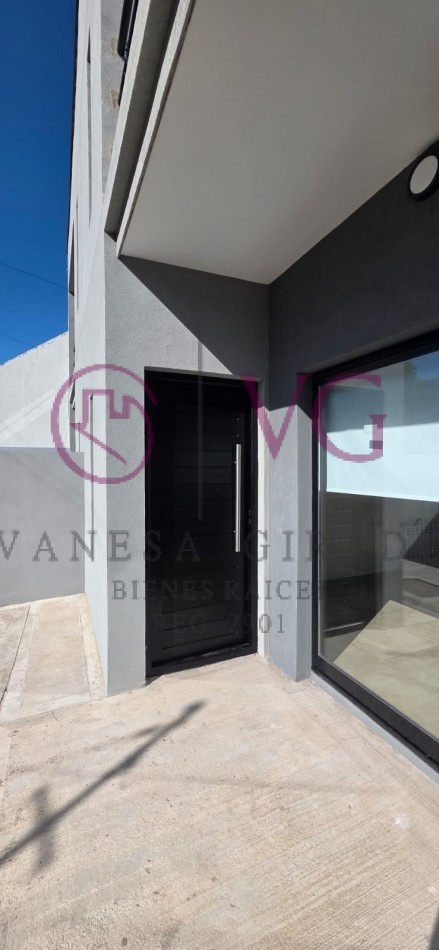 DUPLEX A ESTRENAR, 3 AMB.MAS ESCRITORIO. APTO CREDITO. PUNTA MOGOTES.
