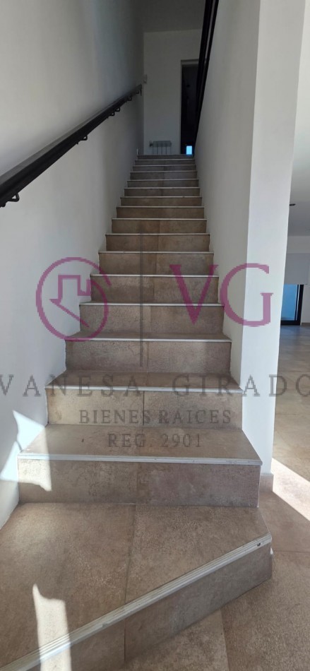 DUPLEX A ESTRENAR, 3 AMB.MAS ESCRITORIO. APTO CREDITO. PUNTA MOGOTES.