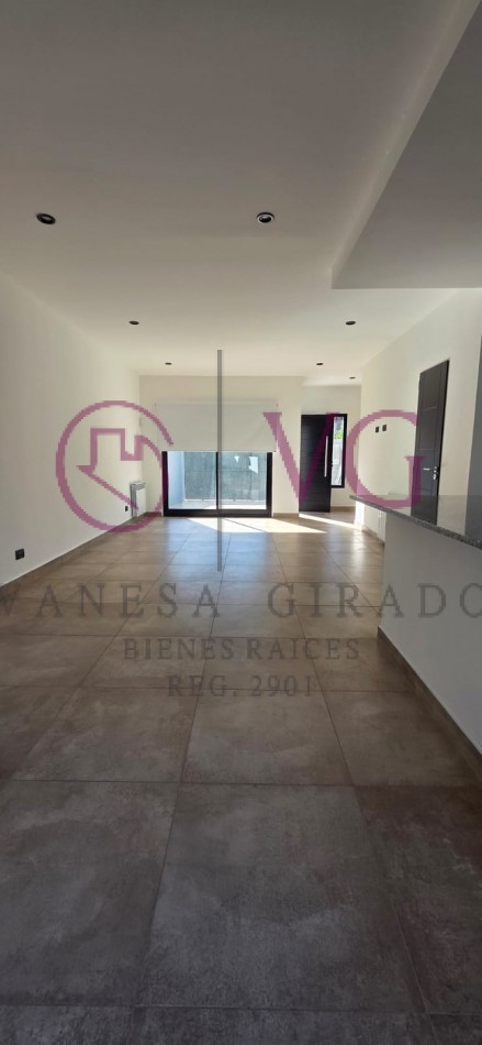 DUPLEX A ESTRENAR, 3 AMB.MAS ESCRITORIO. APTO CREDITO. PUNTA MOGOTES.