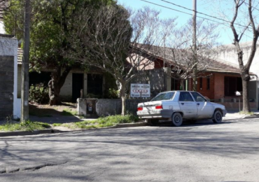 CASA FERROAUTOMOTORA, A RECICLAR.
