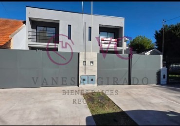 DUPLEX A ESTRENAR, 3 AMB.MAS ESCRITORIO. APTO CREDITO. PUNTA MOGOTES.